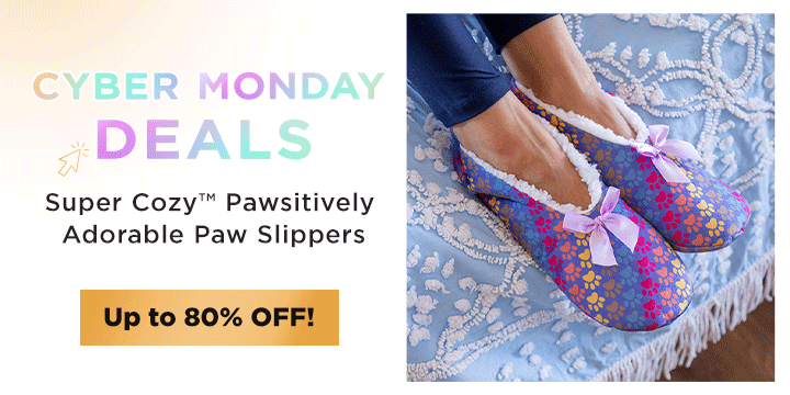 Super Cozy™ Pawsitively Adorable Paw Slippers