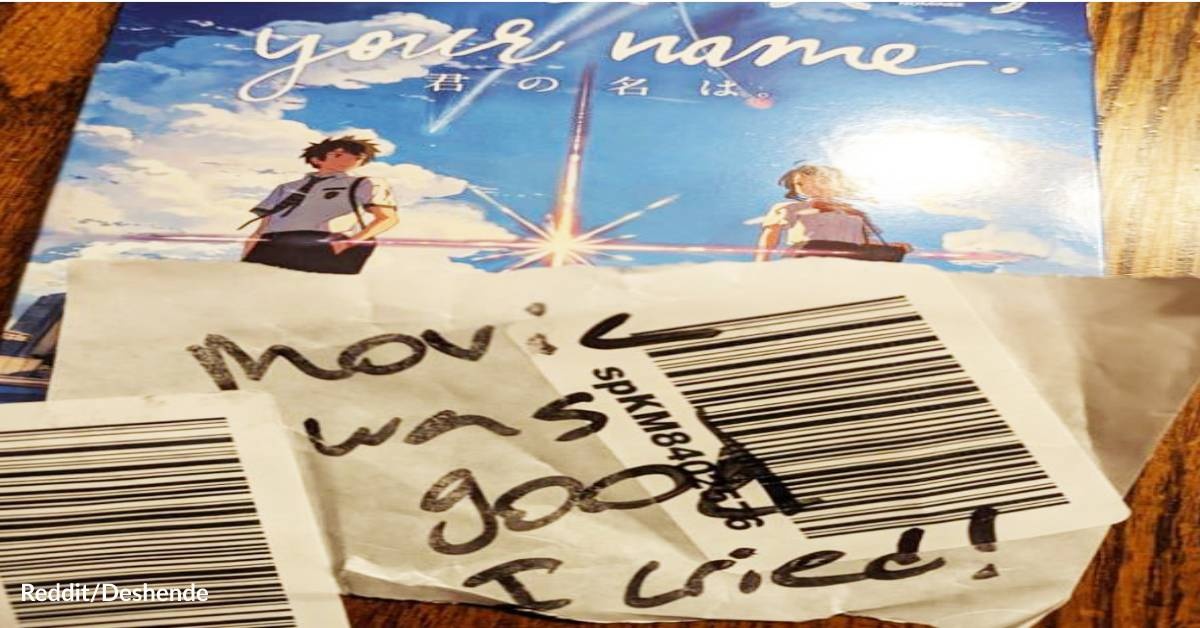 Amazon Worker Leaves Perfect Movie Review